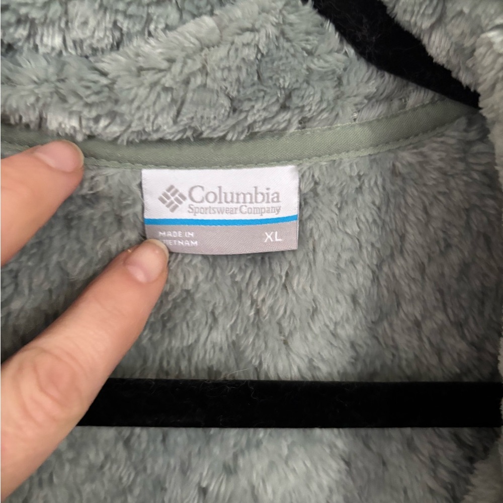 Columbia blanket fleece jacket full zipper and side pockets lets. Gray. XL NWT - Picture 2 of 7